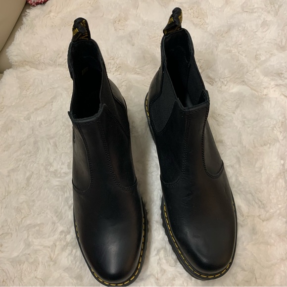 Dr. Martens ROMETTY WYOMING LEATHER PLATFORM CHELSEA BOOTS - Picture 8 of 16